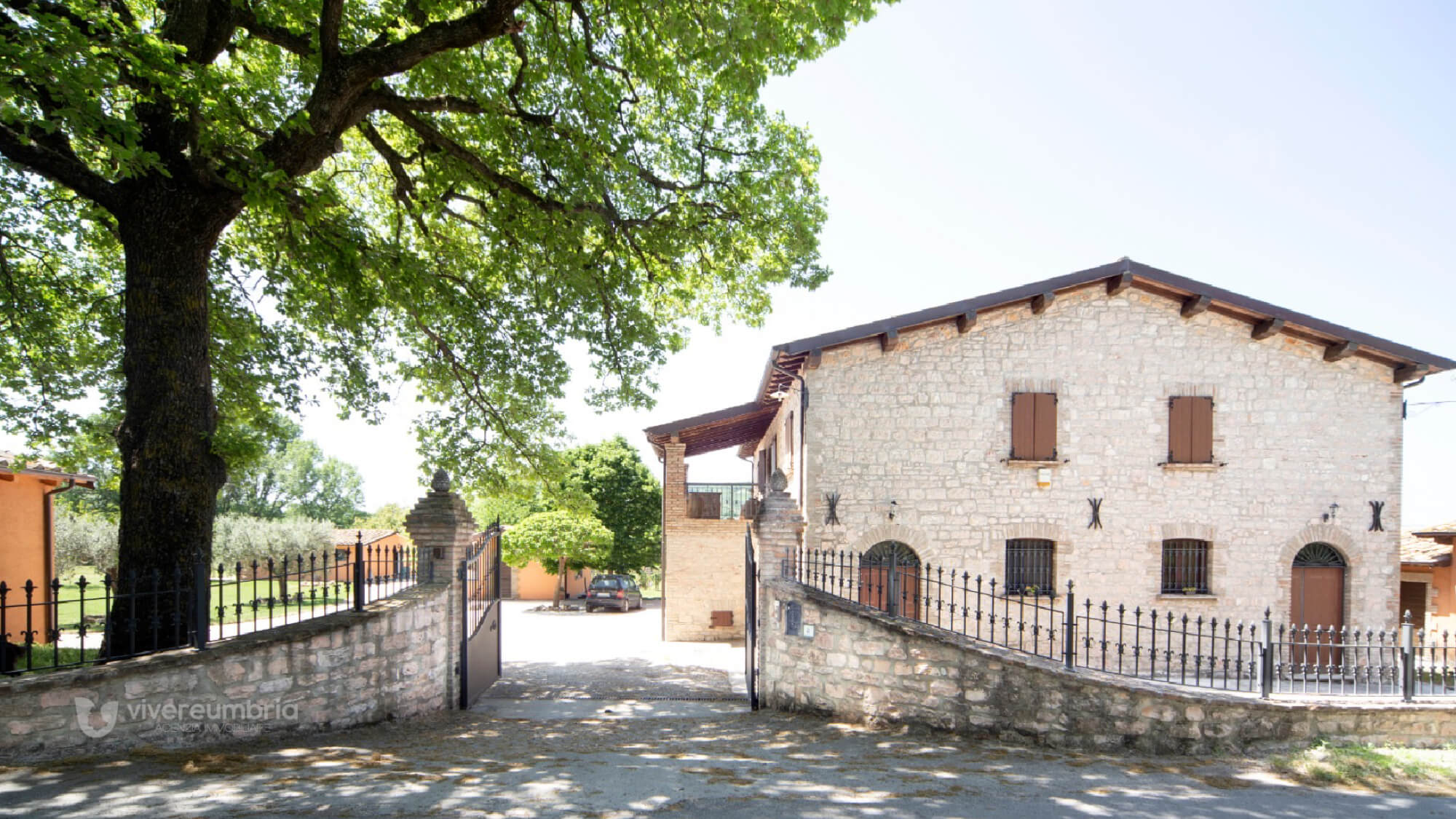 Agenzia Vivereumbria